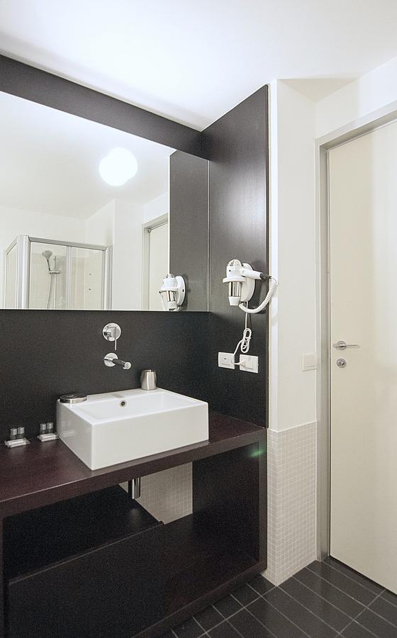 Bb Hotels Aparthotel Desuite Milan Luaran gambar
