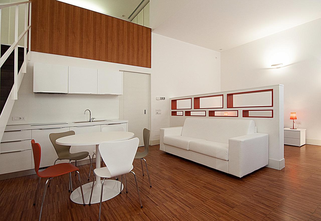 Bb Hotels Aparthotel Desuite Milan Luaran gambar